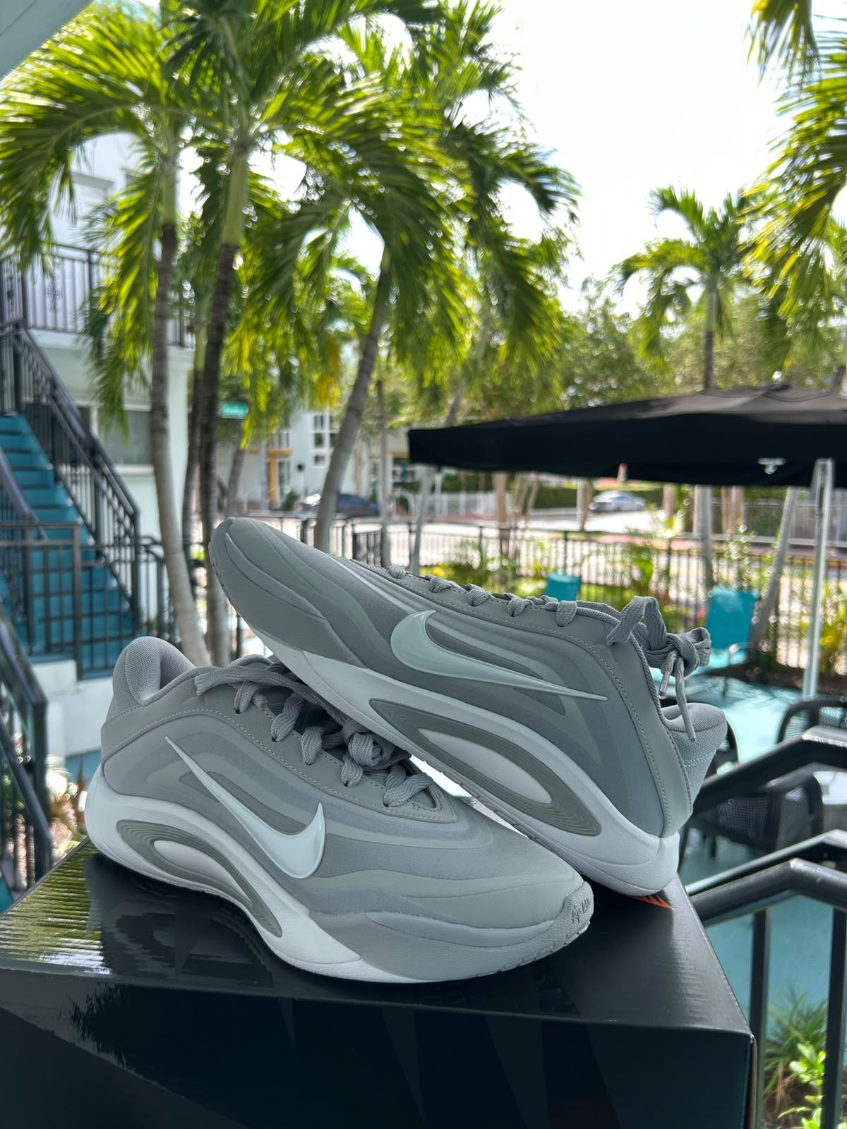 NIKE A ONE GREY WOLF GRIS