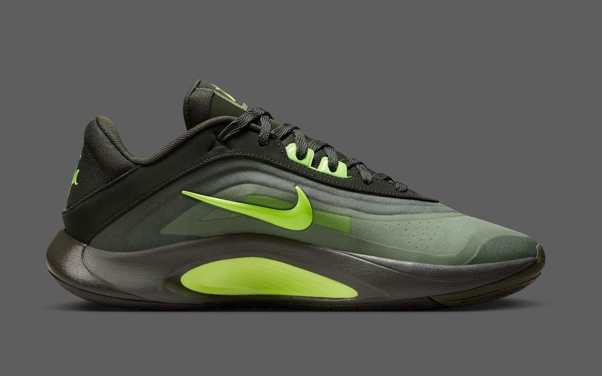 NIKE A ONE SEQUOA