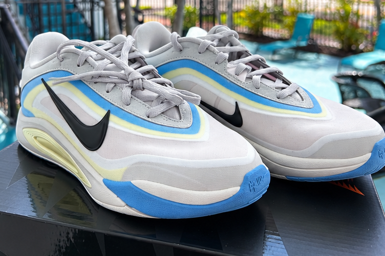 NIKE A ONE GS AZURE VIBE