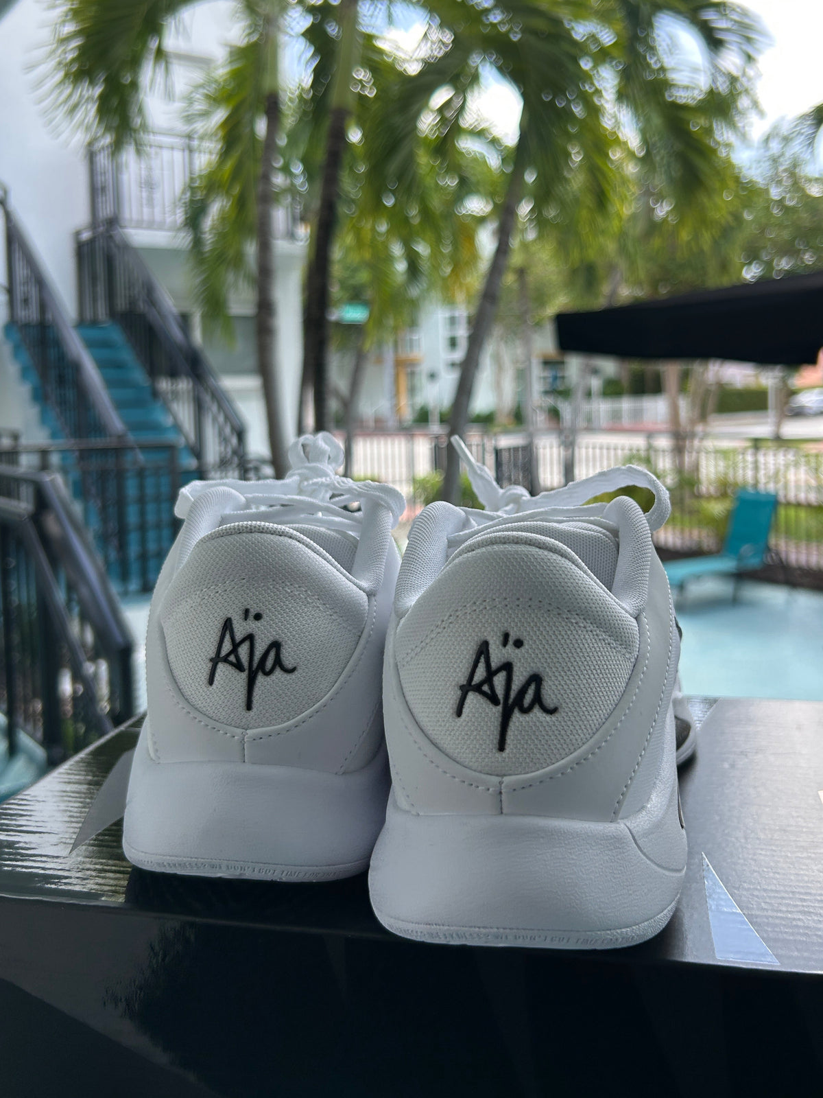 NIKE A ONE TB WHITEBLACK BLANCAS