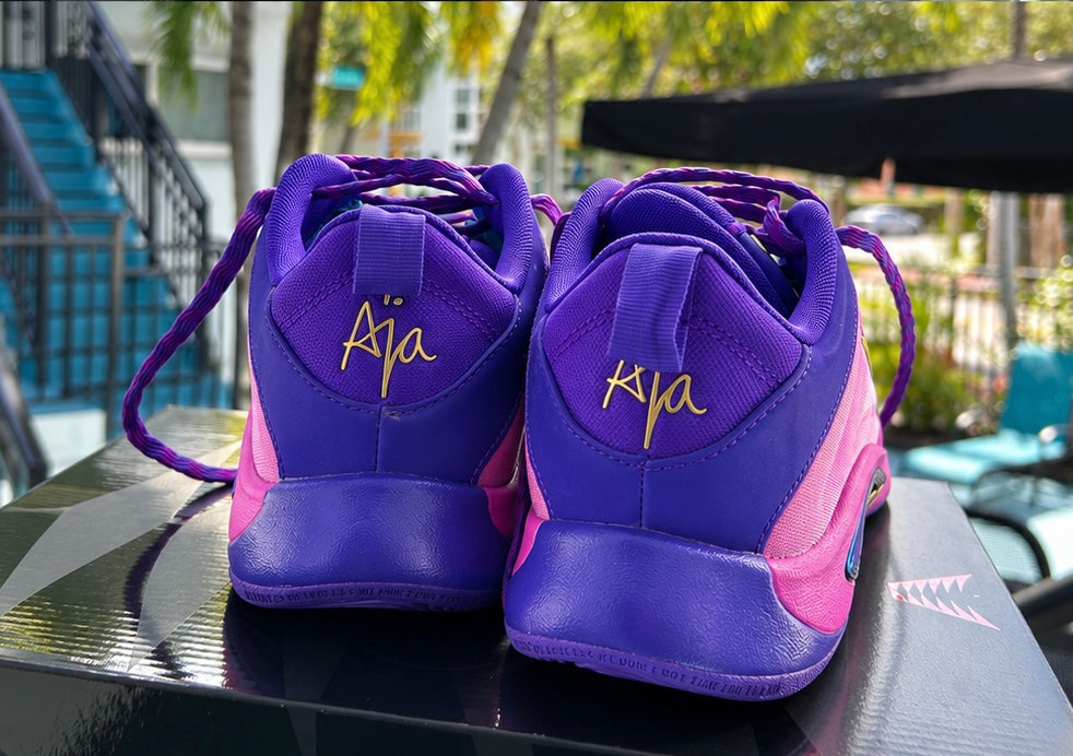 NIKE A ONE UNAPOLOGETIC