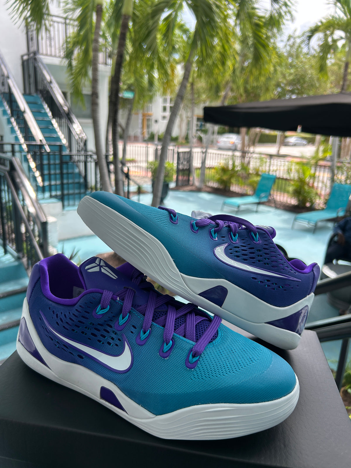 NIKE KOBE IX LOW EM (GS) AZUL
