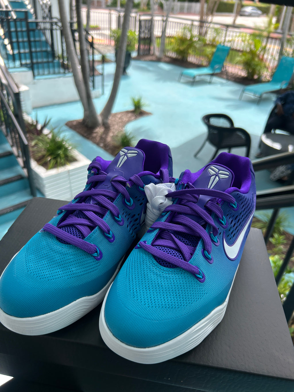 NIKE KOBE IX LOW EM (GS) AZUL
